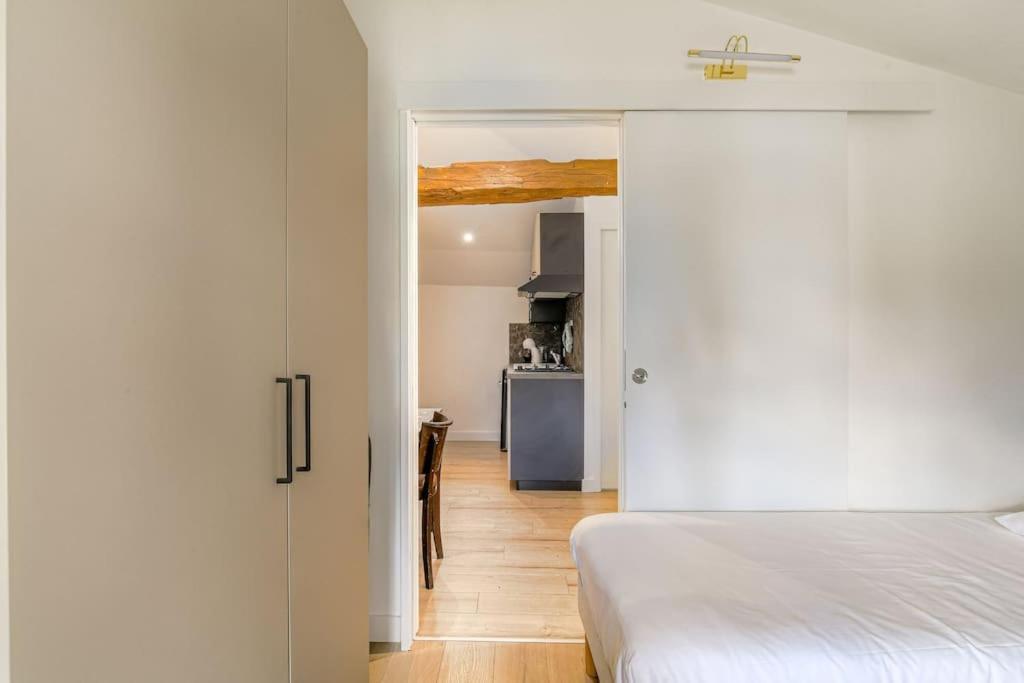 Le Francfort - Les Appartements De L'Olivier Loyettes エクステリア 写真