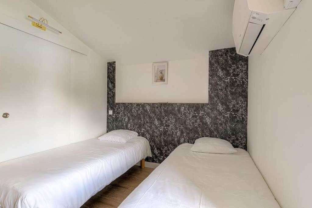 Le Francfort - Les Appartements De L'Olivier Loyettes エクステリア 写真