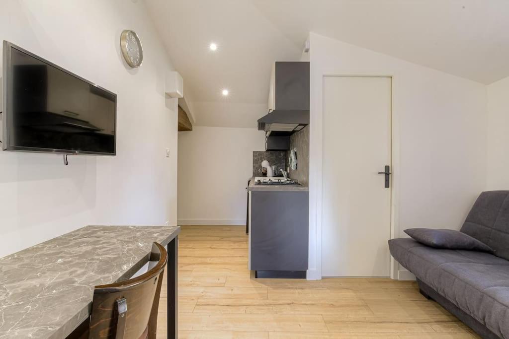 Le Francfort - Les Appartements De L'Olivier Loyettes エクステリア 写真