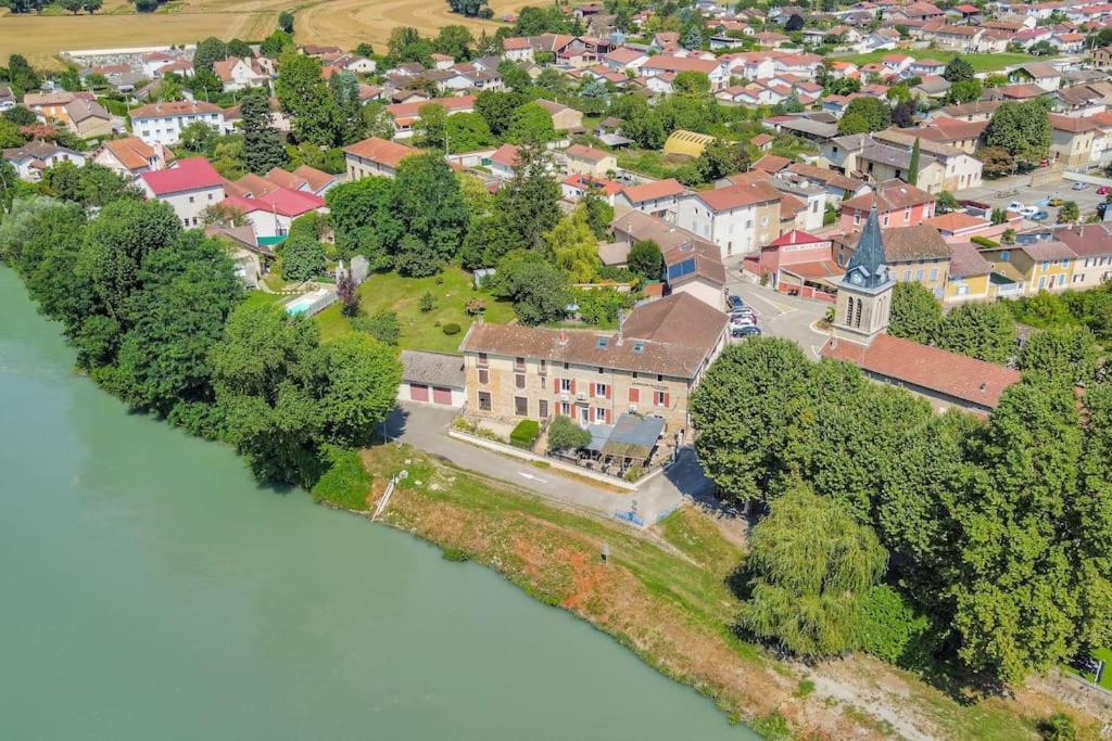Le Francfort - Les Appartements De L'Olivier Loyettes エクステリア 写真